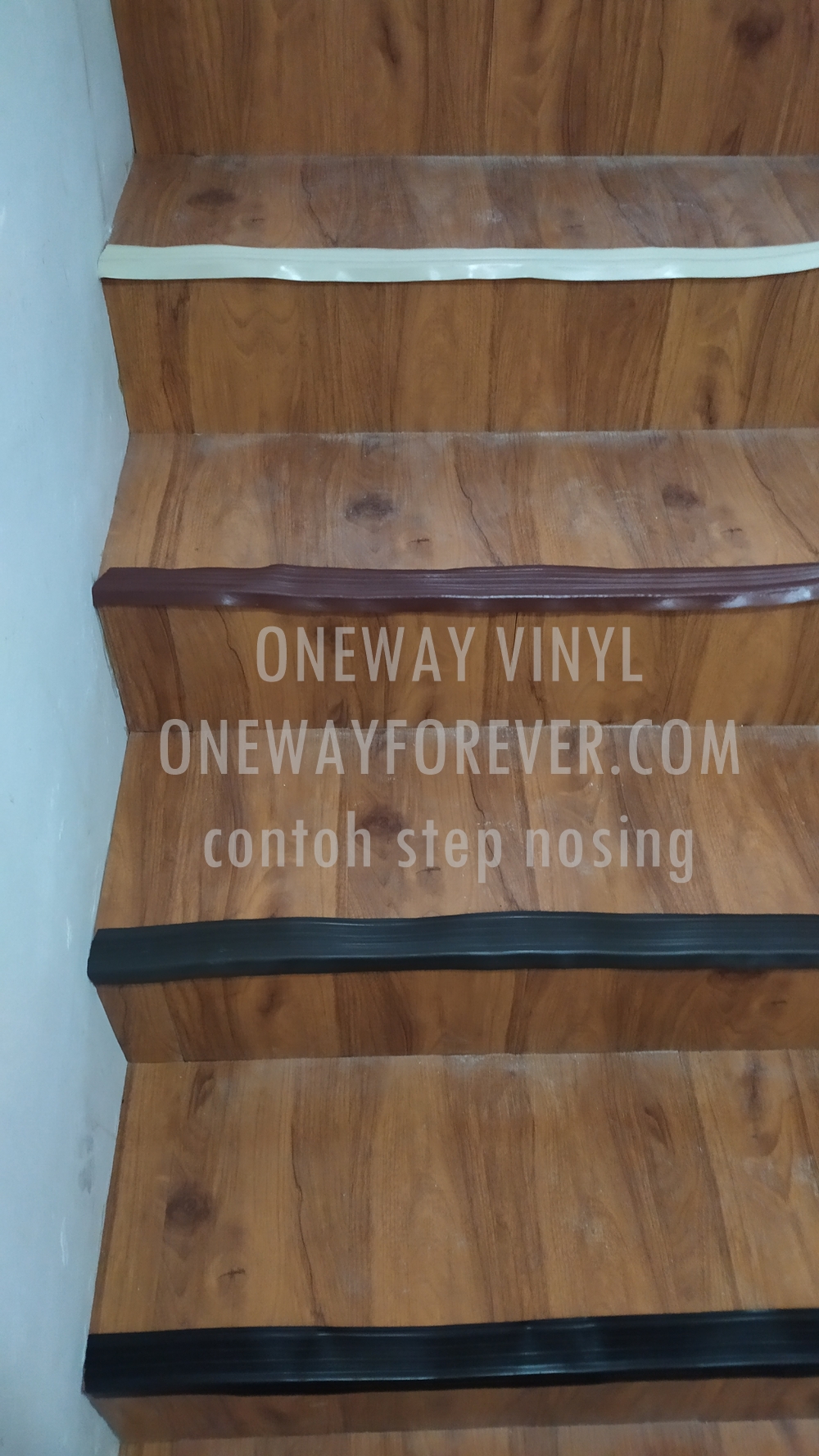 Step Nosing untuk Tangga di Balibali