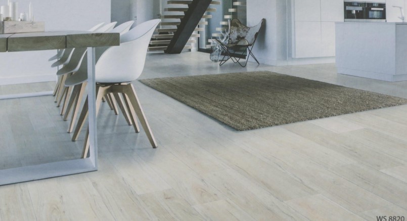 Vinyl Lantai WOOSOUNG di Balibali